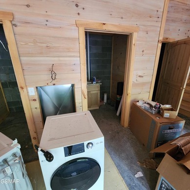 Experience modern lakeside living in this brand-new construction - photo 4