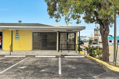 Owner Financing Availablemercial plaza on main thoroughfare in - photo 16