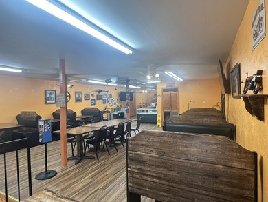 Hardy commercial building on Main St. with unlimited potential - photo 7