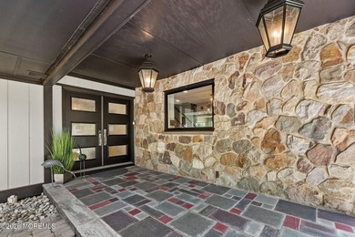 Stunning gated waterfront retreat on prestigious Princeton - photo 17