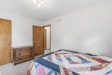 Welcome home to this well-maintained 3-bedroom, 2-bath ranch - photo 22