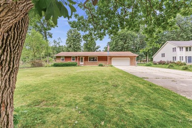 Welcome home to this well-maintained 3-bedroom, 2-bath ranch - photo 41