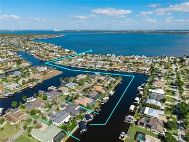 Introducing a truly one-of-a-kind waterfront compound where - photo 4