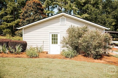 Welcome to this exceptional single-level brick home in Colbert - photo 50