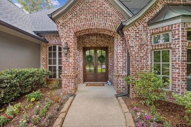 Welcome to 1915 Stonegate Valley Drive in Tyler's prestigious - photo 6