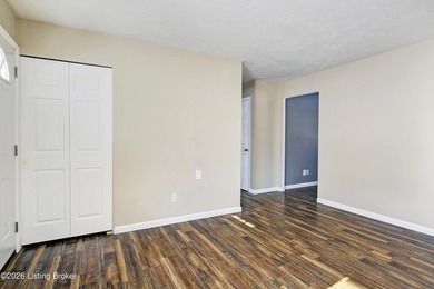 Come look at this move-in ready home before it's gone! Super - photo 4