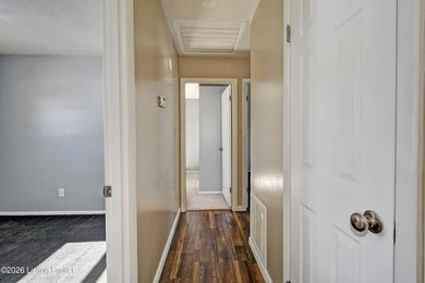 Come look at this move-in ready home before it's gone! Super - photo 10