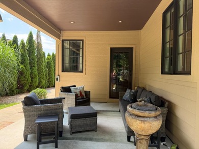 Experience exceptional craftsmanship & modern elegance in this - photo 6