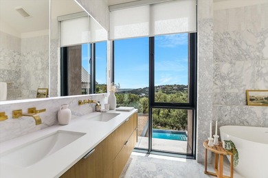 Crafted by award-winning Murray Legge Architecture, Lindsey - photo 15