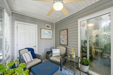 Welcome home to this end-unit 3 bed, 2.1 bath townhome in Azalea - photo 16