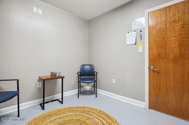 Medical office building located near Onslow Memorial Hospital - photo 22
