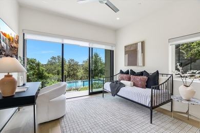 Crafted by award-winning Murray Legge Architecture, Lindsey - photo 34