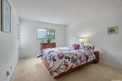 This immaculate 3-bedroom, 2-bath home offers comfort and - photo 4