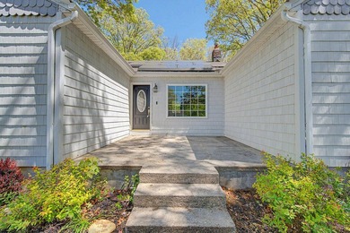 This charming 3-bedroom, 1.5-bath home sits on an oversized - photo 6