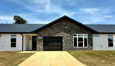 Lake Home For Sale in Jefferson City, Tennessee