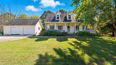 (private lake, pond, creek) Home For Sale in Yukon Missouri