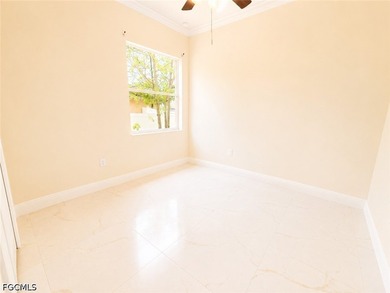 Welcome to this beautifully remodeled 2,132-square-foot home - photo 14