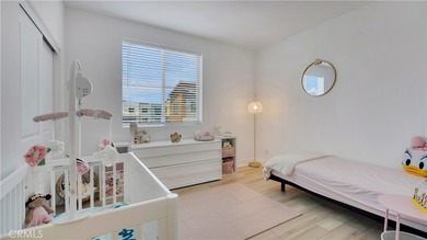 Experience modern living in the Mariposa neighborhood of Rancho - photo 14