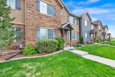 Discover this beautifully maintained 4-bedroom, 2.5-bathroom - photo 21