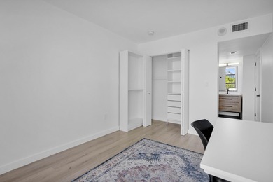 Welcome to the Flamenco Condos in the heart of Aventura. This - photo 25