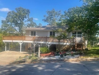 Table Rock Lake Home For Sale in Branson Missouri