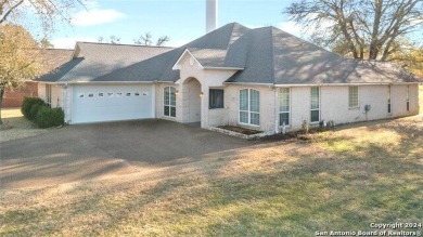 Cedar Creek Lake Home For Sale in Malakoff Texas