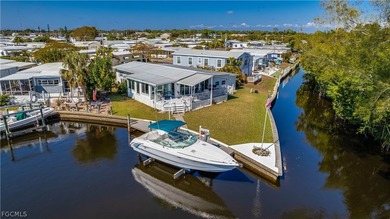 Caloosahatchee River Home For Sale in North Fort Myers Florida