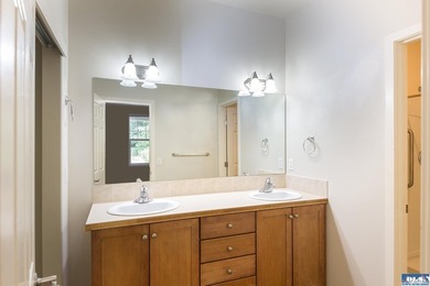 Single Story 2 bedroom, 2 bath townhome in desirable Jennie - photo 25