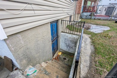 Welcome 30-19 Bessemund Ave, Bayswater....This legal 2 family - photo 34