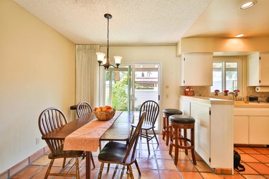 Well cared for De Anza Villas unit close to the heated pool! - photo 3