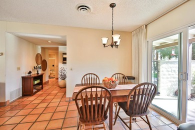 Well cared for De Anza Villas unit close to the heated pool! - photo 5