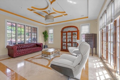 Located in the prestigious enclave of Malba, this extraordinary - photo 4