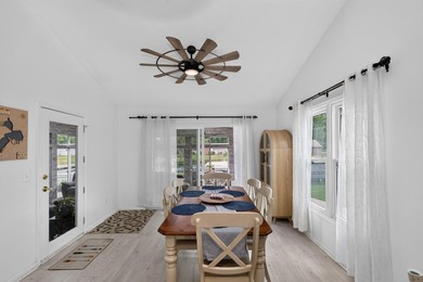 3 Bed, 2 bath year round home on Christiana Lake with swimming - photo 15