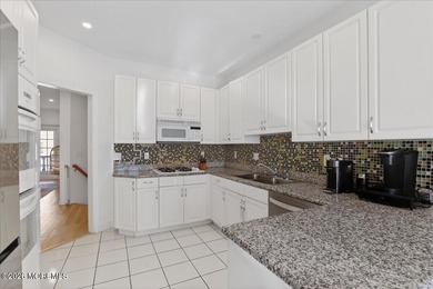 A Premiere Ocean View Townhouse You Don't Want to Miss! A - photo 19