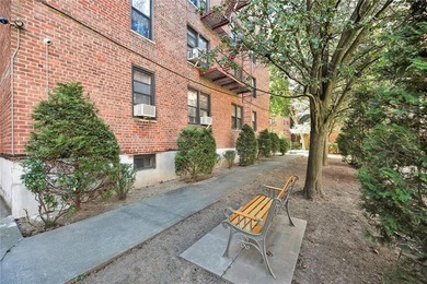Welcome to this move-in ready first-floor studio co-op, offering - photo 25