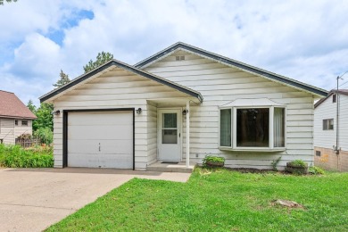 Boom Lake Home For Sale in Rhinelander Wisconsin