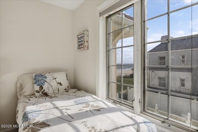 A Premiere Ocean View Townhouse You Don't Want to Miss! A - photo 32