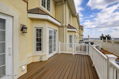 A Premiere Ocean View Townhouse You Don't Want to Miss! A - photo 39