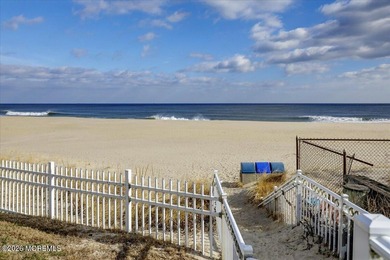 A Premiere Ocean View Townhouse You Don't Want to Miss! A - photo 46
