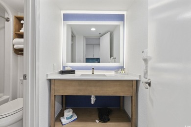 BULK LIFT WILL BE PAID BY SELLER AT CLOSING! This 1BR-1BA Ocean - photo 10