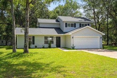 Private, well-kept 4BR/2.5BA home on a spacious lot in Magnolia - photo 1