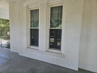 Classic architecture, modern updates, and an unbeatable location - photo 15