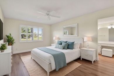 Beautifully maintained 1st floor condominium with extended water - photo 18
