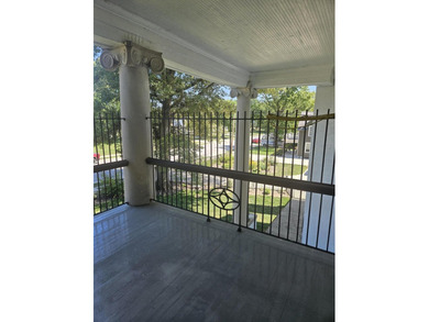 Classic architecture, modern updates, and an unbeatable location - photo 20