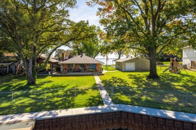 Lake Home For Sale in Mabank, Texas