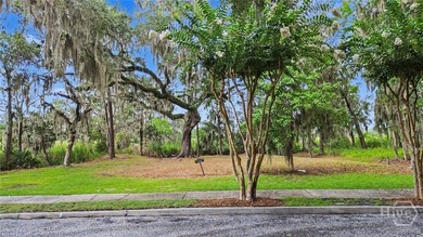 Inspired by the timeless beauty of Savannah's historic squares - photo 21
