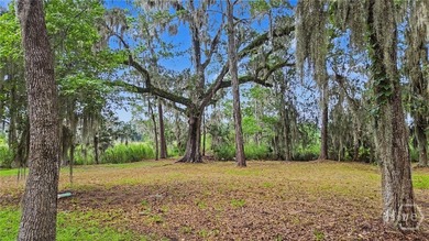 Inspired by the timeless beauty of Savannah's historic squares - photo 23