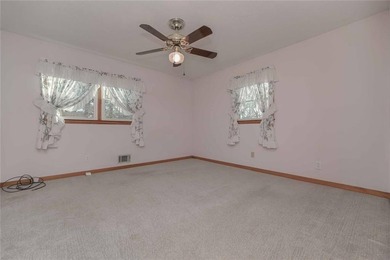 Rare find 5 acre oasis in the middle of the city! Secluded and - photo 24