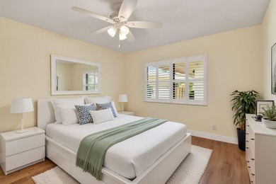 Beautifully maintained 1st floor condominium with extended water - photo 24