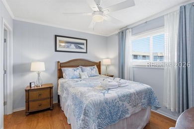 Unit 2305 offers a view that needs to be seen soon. From the 3rd - photo 5